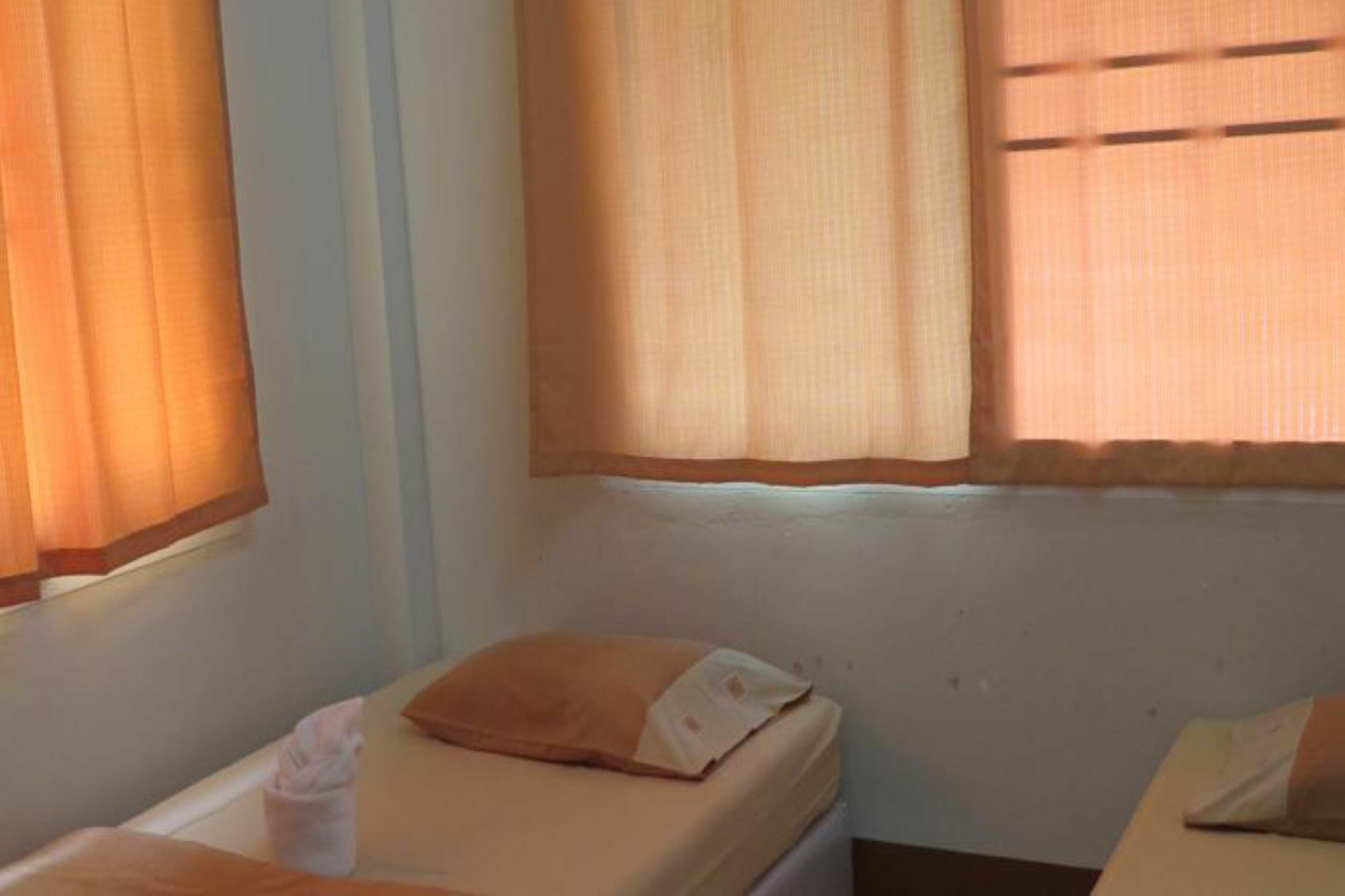 Hotel Nadpob Mansion Surat Thani Zewnętrze zdjęcie